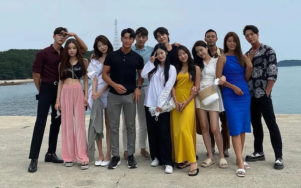 韩国真人秀欲罢不能韩国版中文字幕第一季更新至02集