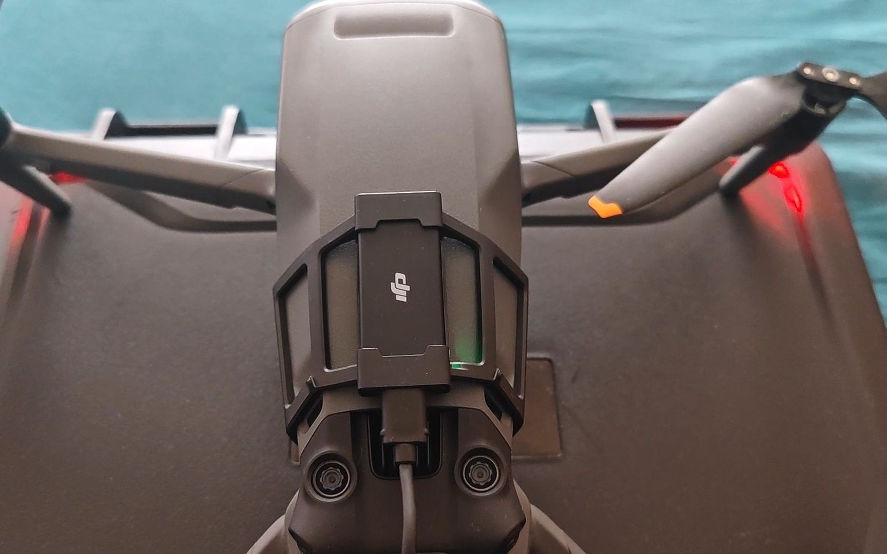 大疆御3搭载4g图传 无人机中的战斗机 欧耶