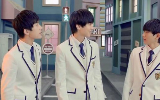 360手机助手代言人TFBOYS广告哔哩哔哩bilibili