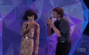 Скачать видео: GOTYE   Somebody That I Used To Know Feat Kimbra   Live at the 2011 ARIA's