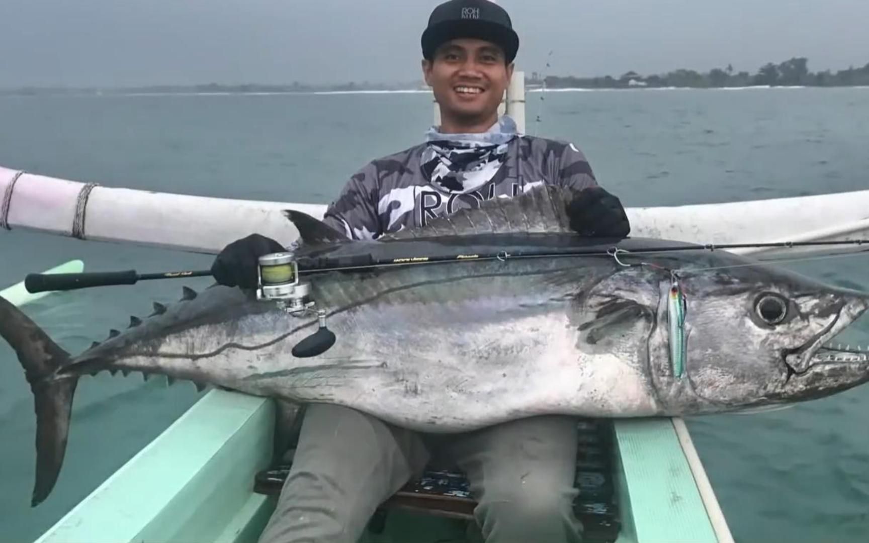 海钓路亚铁板 超100斤大鲅鱼 青岛深寒精彩视频