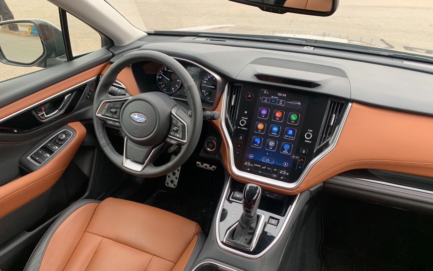 活动作品斯巴鲁全新2021款傲虎内饰实拍解读