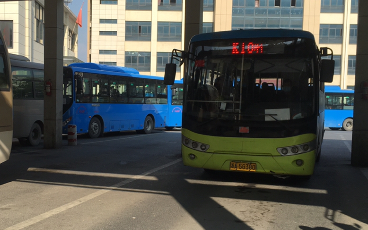 桐庐城区最后的677010路改线纪念桐庐公交10路富春中学方向6倍速原速