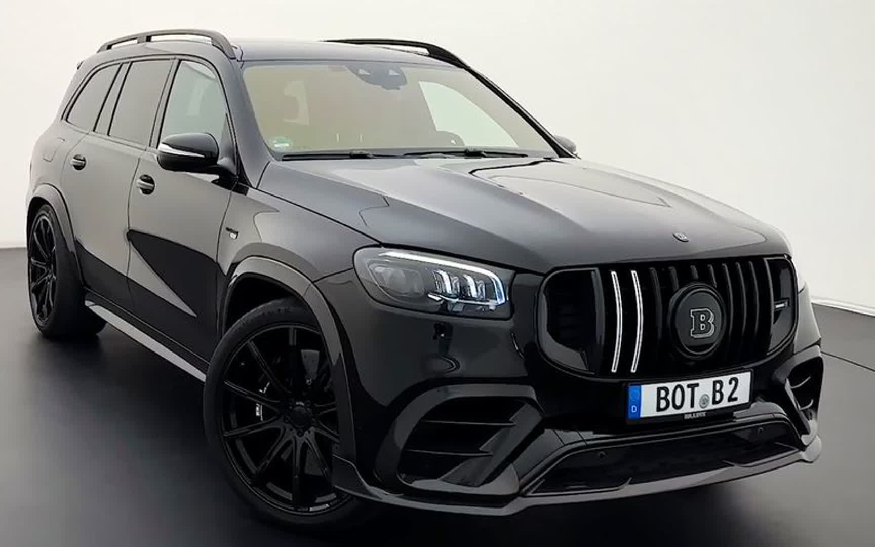 2024款巴博斯gls900,900马力1250扭矩3.4秒破百,落地超千万