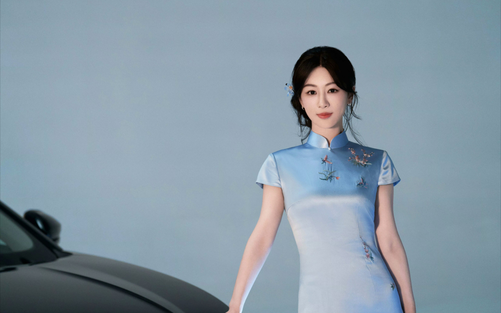 伊人 着旗袍 携清香 醉在我心上【杨紫】