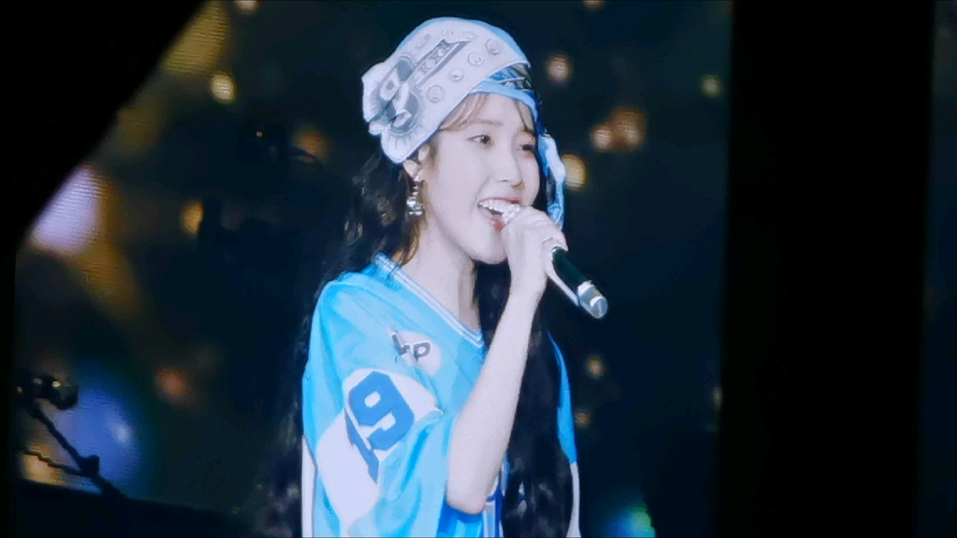 【iu李知恩|饭拍】《celebrity》7.30 oakland arena hereh演唱会