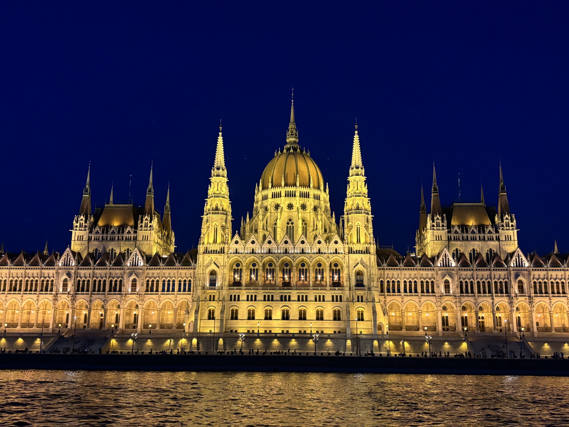 vlog|东欧之旅|第四站 布达佩斯 纯享版乘船夜游多瑙河 匈牙利国会