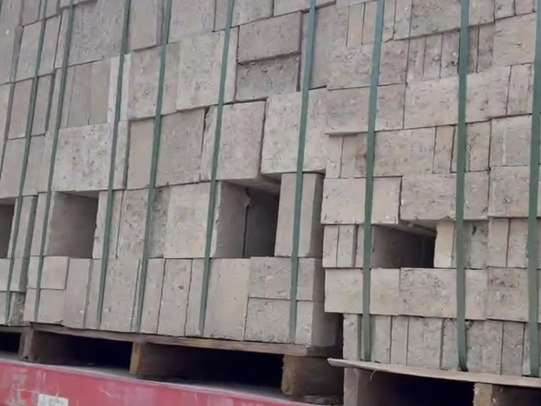 广州市花都区水泥砖厂40门头砖10x20x40cm