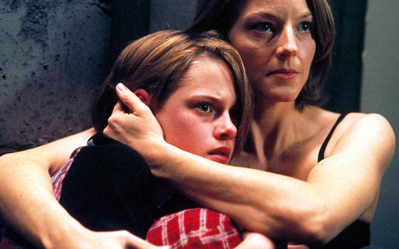 母亲和闯进豪宅里的小偷斗智斗勇的电影《战栗空间》._哔哩哔哩 (゜-