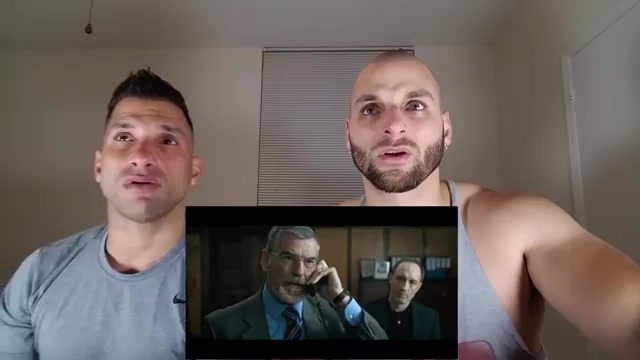 两个"比利王"小哥哥观看龙叔【英伦对决】_哔哩哔哩 (゜-゜)つロ 干杯