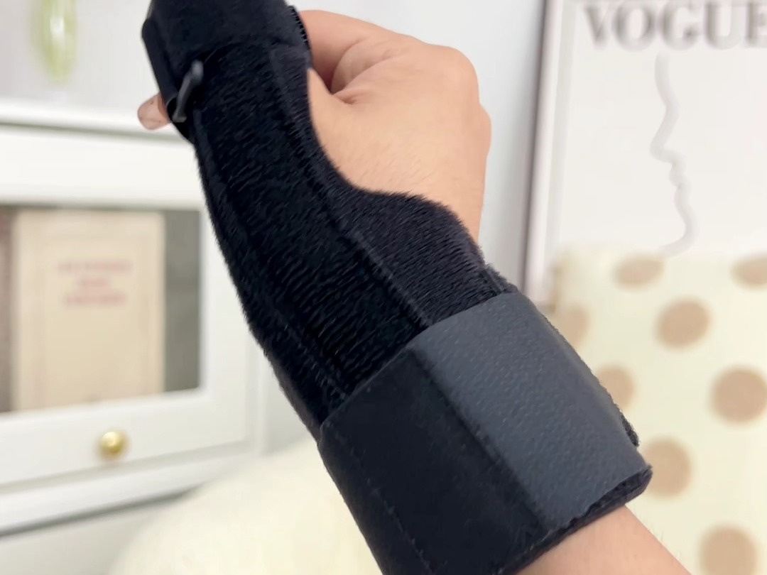 日本强固定大拇指保护套