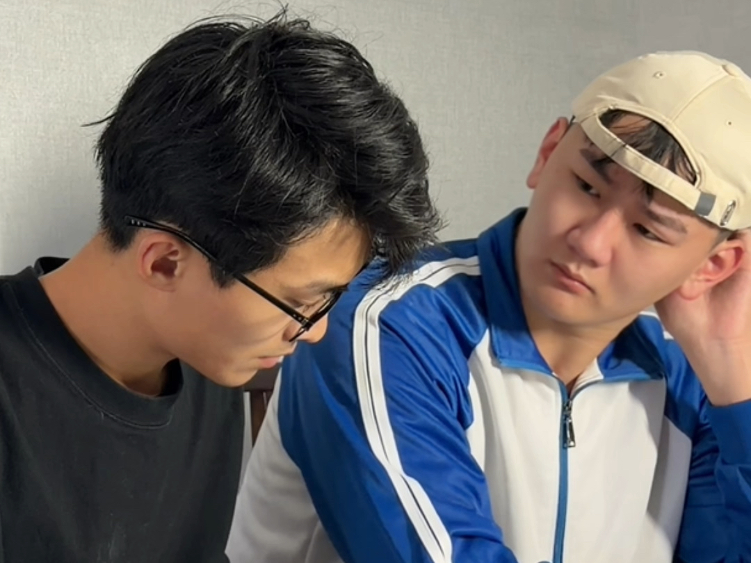 “那时天天学历史，没想到自己也会成为历史的见证者”