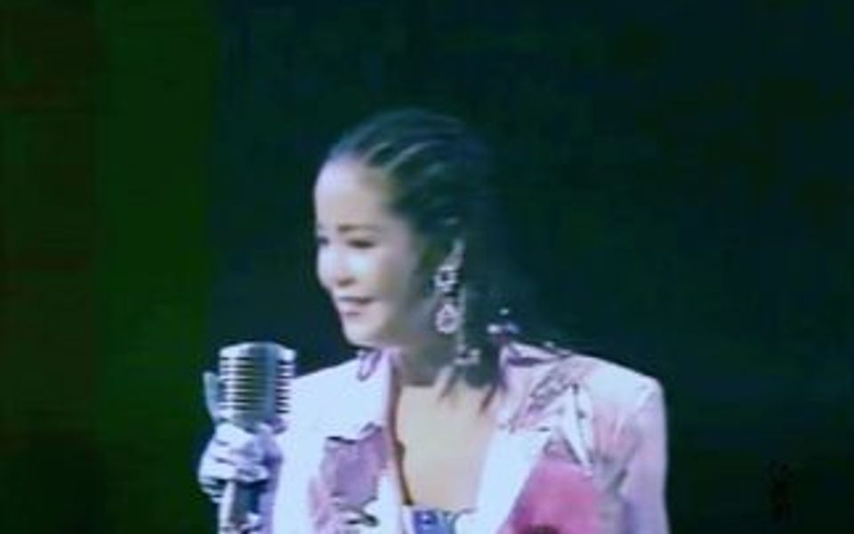 [图]邓丽君1985年NHK演唱会彩排