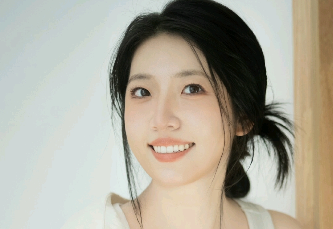 超级甜美的女孩子!