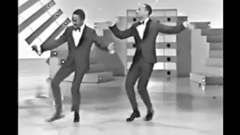 Download Video: 踢踏舞 The Nicholas Brothers 1965