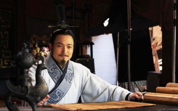 秦相张仪处处横