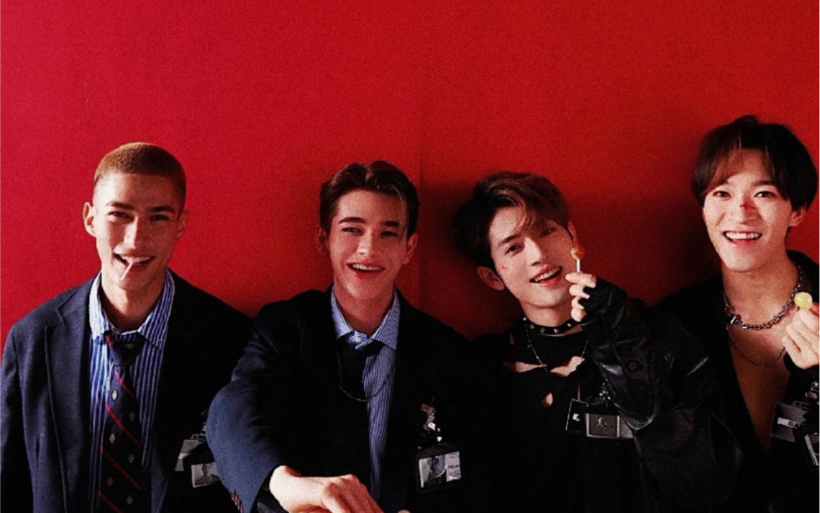 23艾回四子下班】就要四出四 宝贝们就要一起出道  庆怜/赞多/米卡