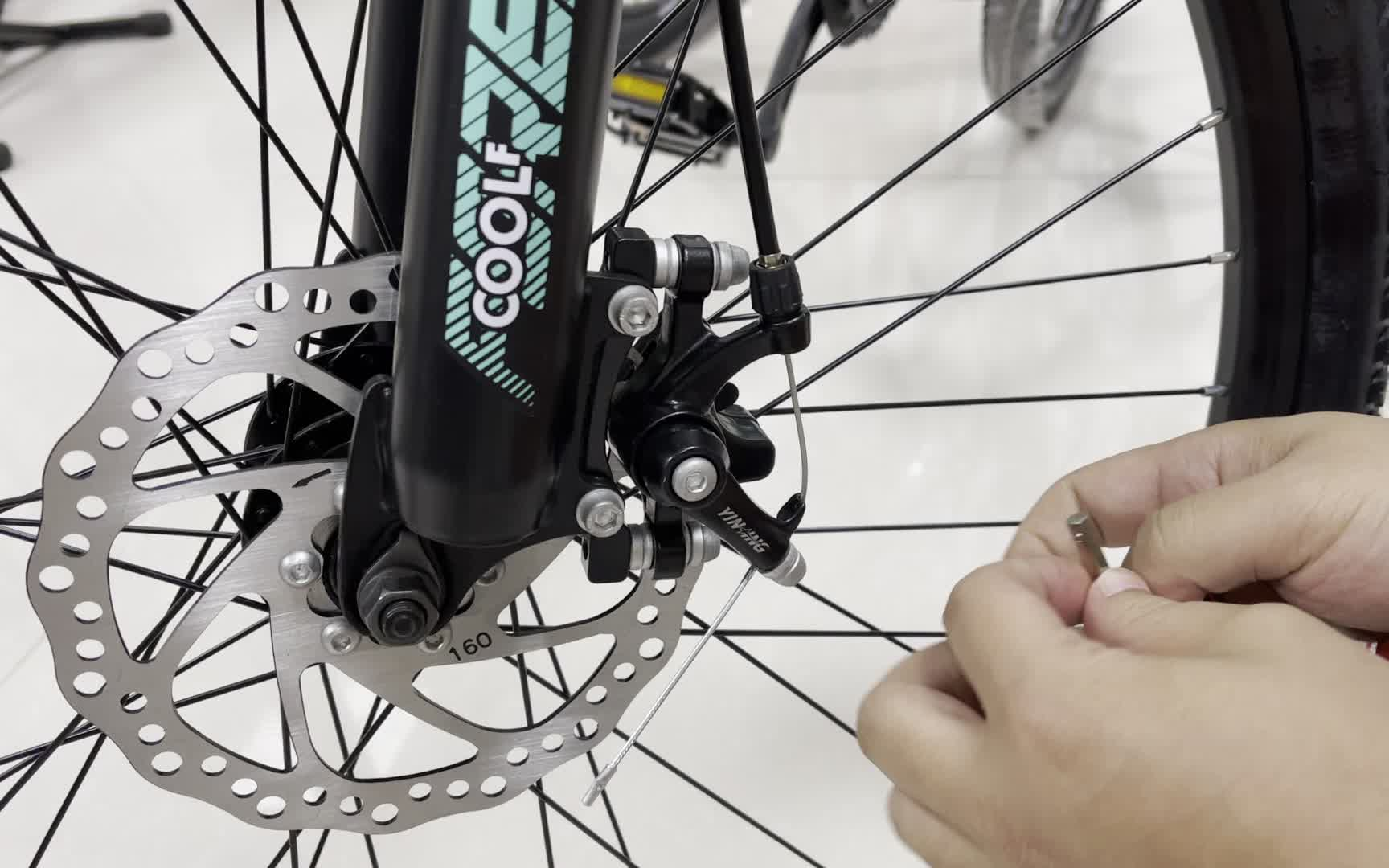 线碟刹刹车线松紧调试方法