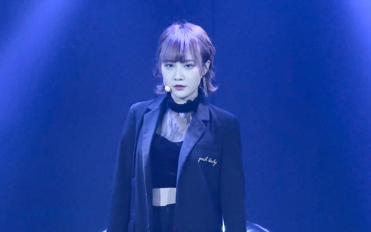 《占据》曾艾佳 罗寒月 徐楚雯_哔哩哔哩_bilibili