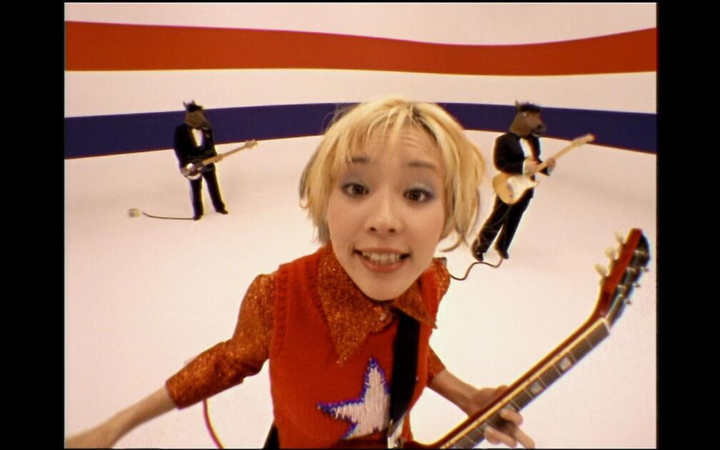 川本真琴「ギミーシェルター」（2001）_哔哩哔哩_bilibili