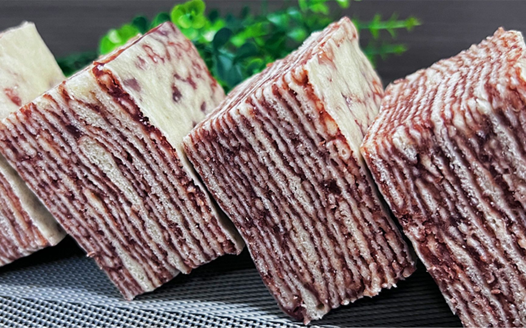 这个千层豆沙饼比面包还好吃,不加蛋,不加油,不烤不烙特简单