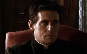 Download Video: 【Gabriel Byrne】禁欲系高颜值神父的破碎感 | Religion