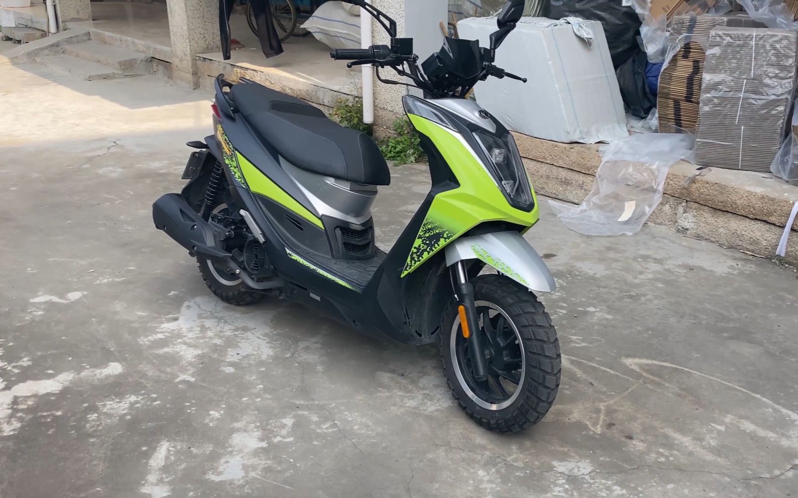 【简评】找无痕买了一台光阳动丽g150_哔哩哔哩_bilibili