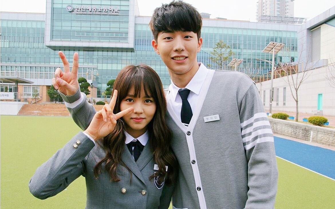 【学校2015】韩以安×李恩菲 甜向混剪_哔哩哔哩 (゜-゜)つロ 干杯