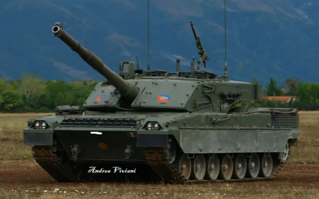 曾经的最强火力c1公羊主战坦克丨战争雷霆