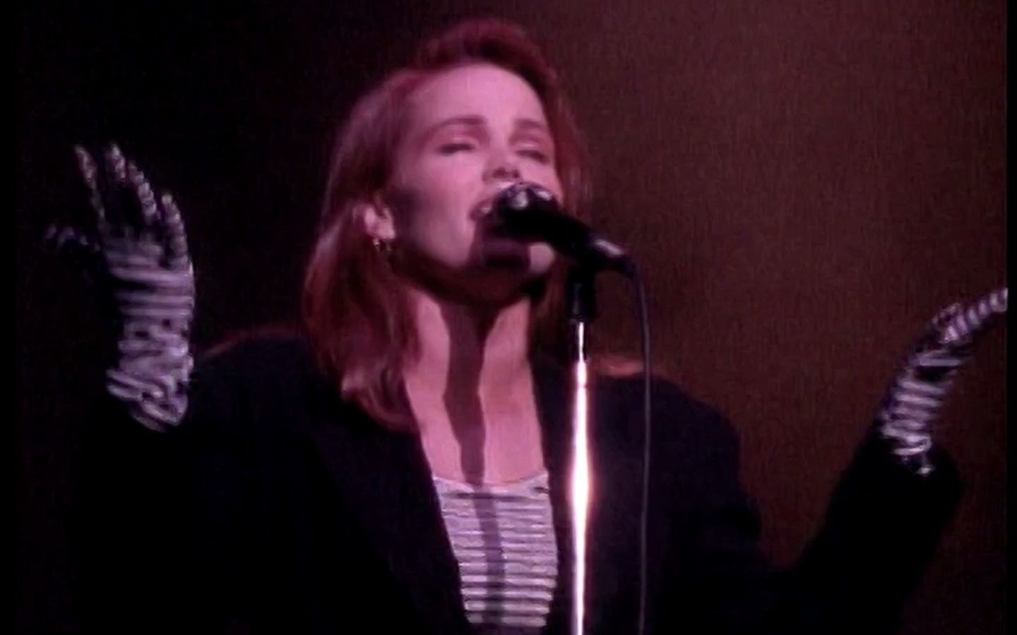 Belinda Carlisle 贝琳达ⷥᨎ𑥰”  Good Heavens Tour Heaven On Earth 1988哔哩哔哩bilibili