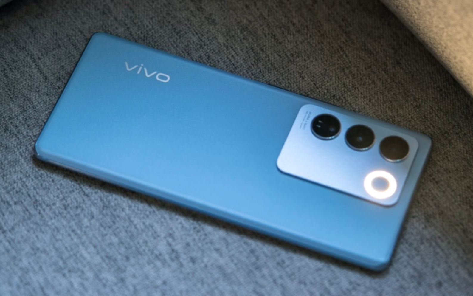 vivo s16无奈跳水,骁龙870 50mp前置 66w闪充,彻底沦为千元机