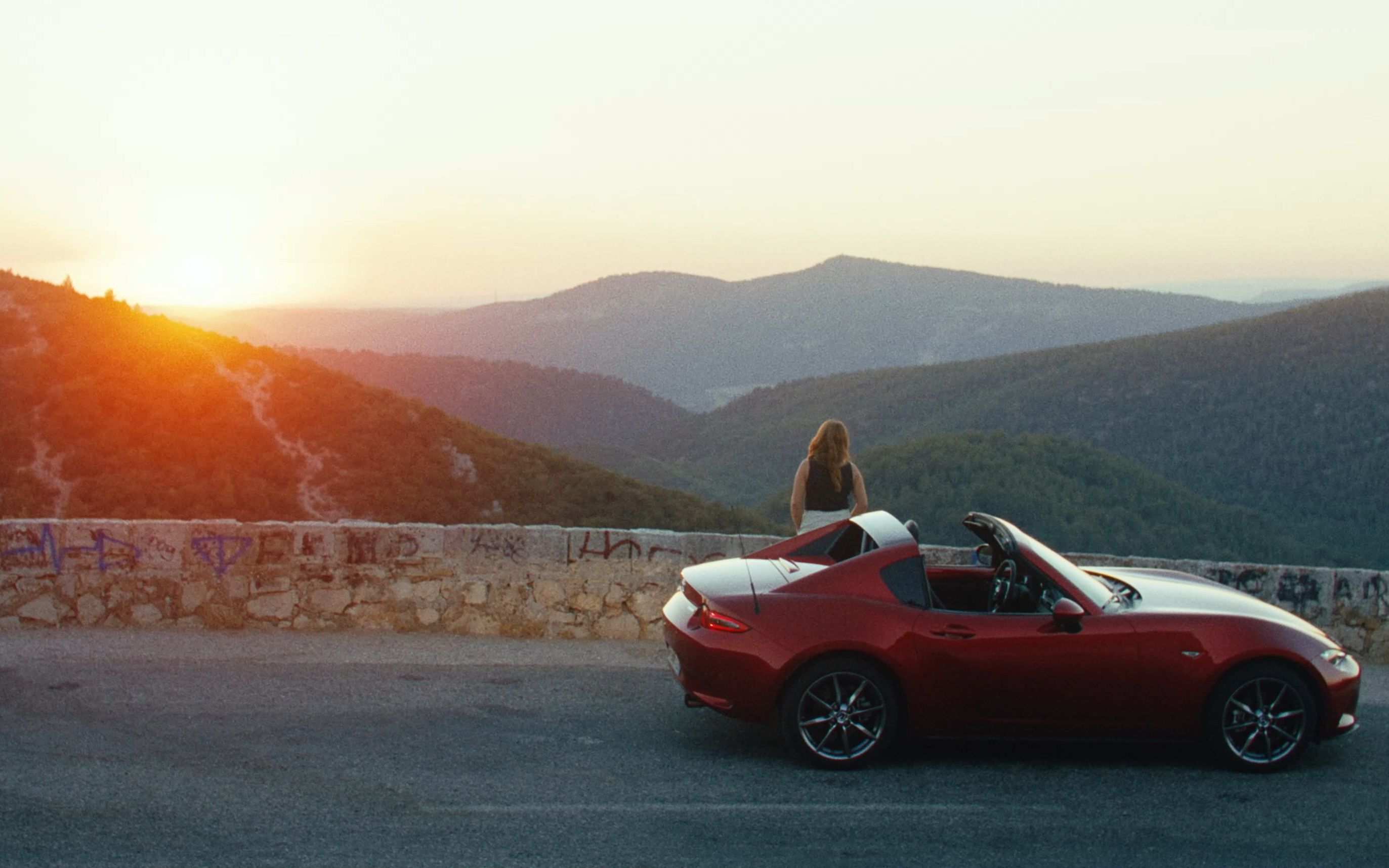 马自达 mx-5|每一帧都是狂野的速度|玄蜂 25/50/75mm