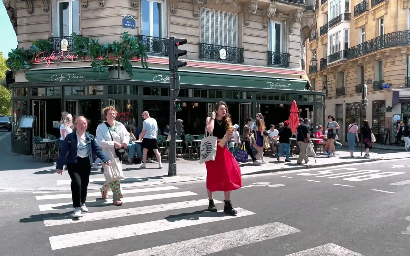 [图]巴黎·Paris｜“如果你有幸年轻的时候到过巴黎，那么以后不管你去哪里，它都会跟着你一生一世”