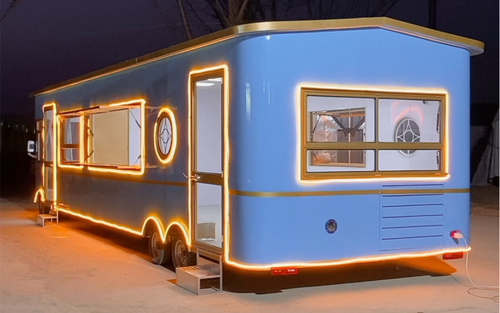 电动厨房餐厅一体车流动小吃车大型美食车