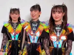 Download Video: BABYMETAL 和 ElectricCallboy 教你如何跳RATATATA