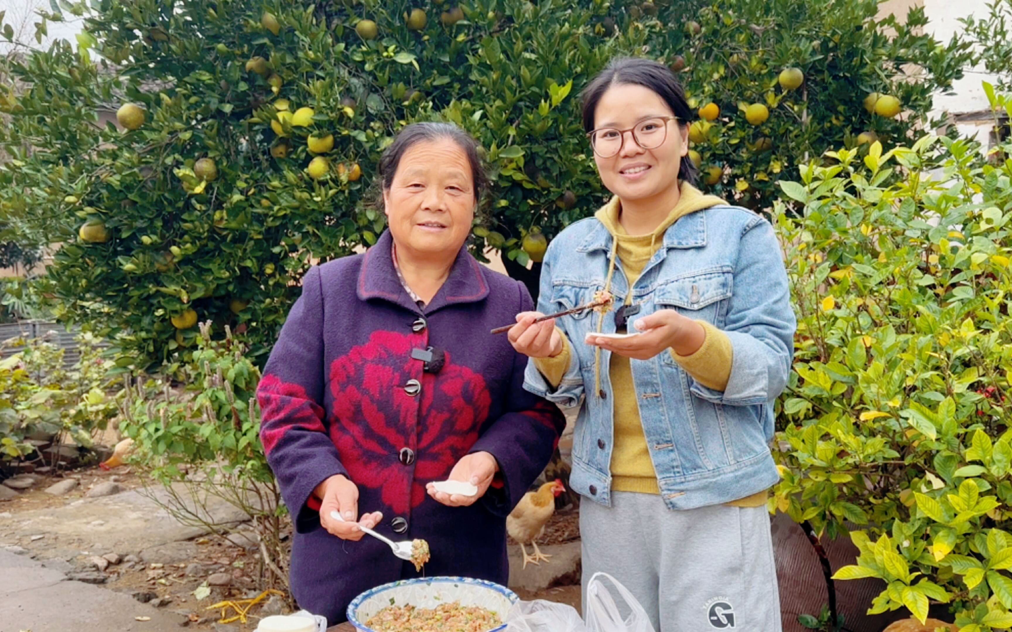 浙江農村降溫了,婆媳聯手在家做啥好吃的?個個鮮嫩多汁,吃過癮