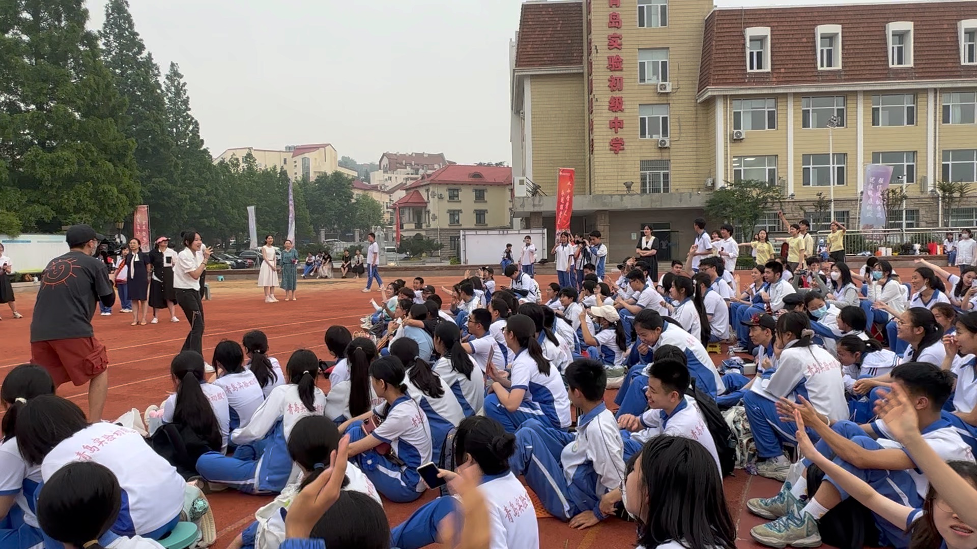 青岛朝阳中学图片