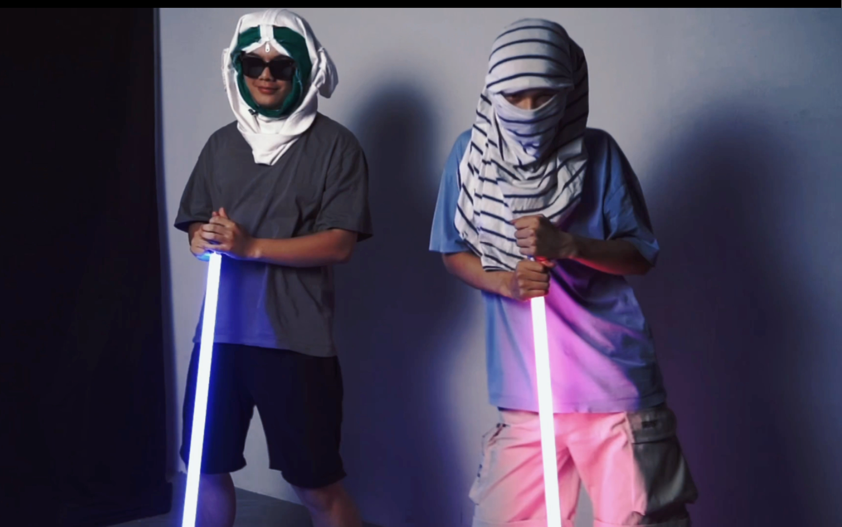 气氛逐渐变得焦灼