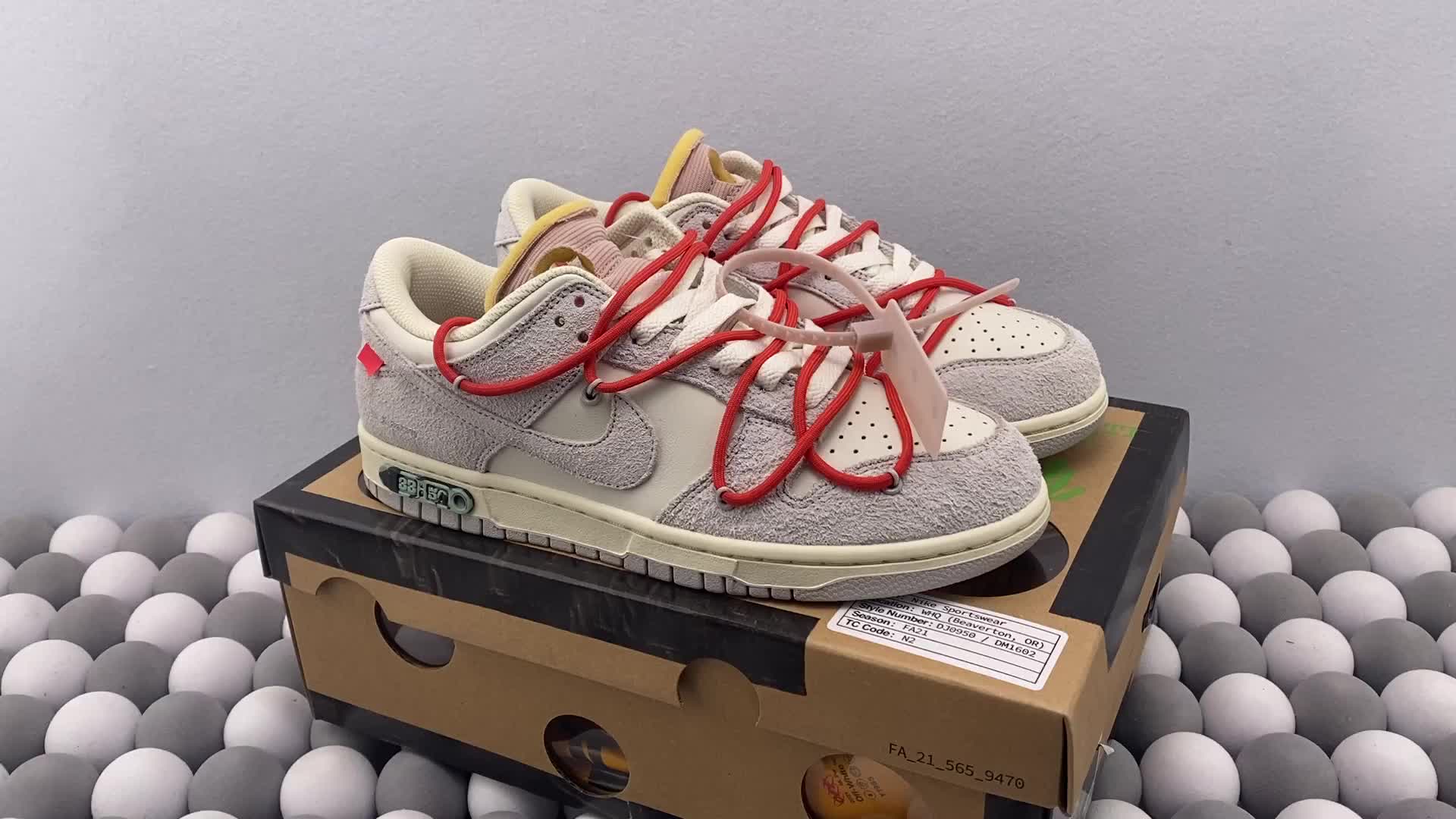 版本offwhitexnkdunklowthe50灰白红鞋带粉扣3350owdunk系列42eg