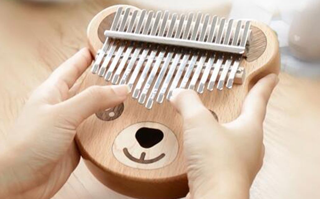 双指琴弹奏《年轮》乐器曲谱跟学教学示范17音卡林巴拇指琴演奏