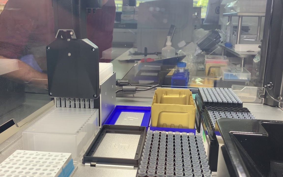 [图]YouSeq Using the Opentrons OT-2 In The Lab