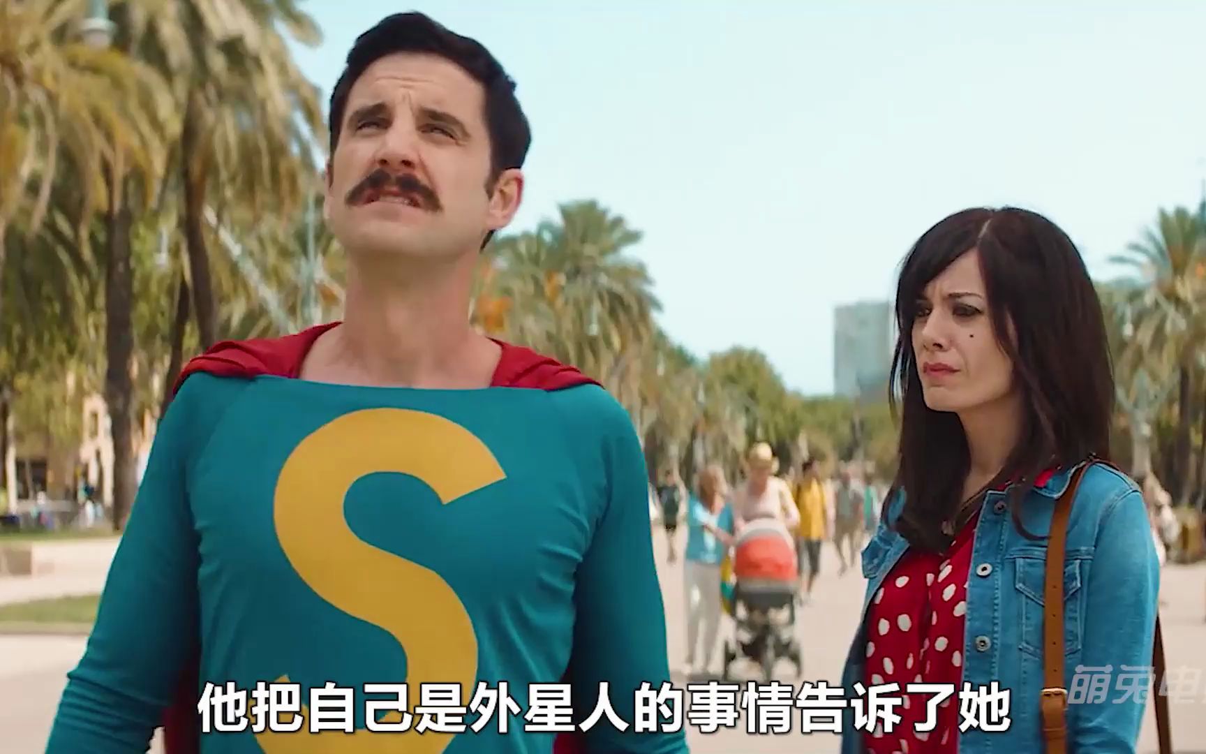 外星人来到了地球保护人类,从小就长着小胡子.《超级洛佩兹》