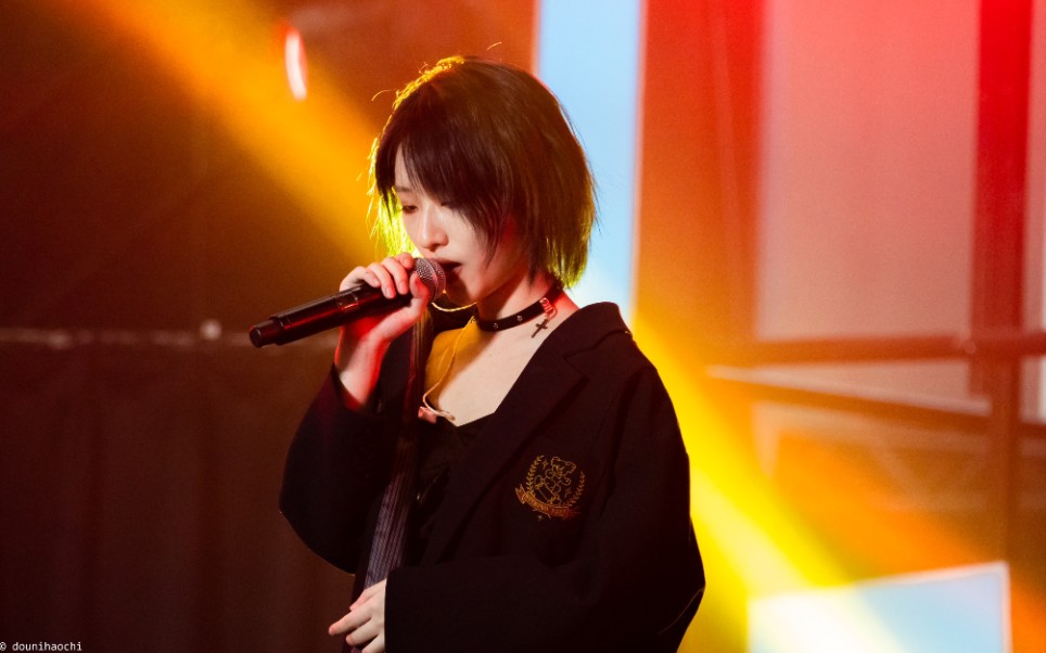 【鹿小草】|祝鹿小草1004生日快乐||愿阿草此生平安喜乐,乘风破浪