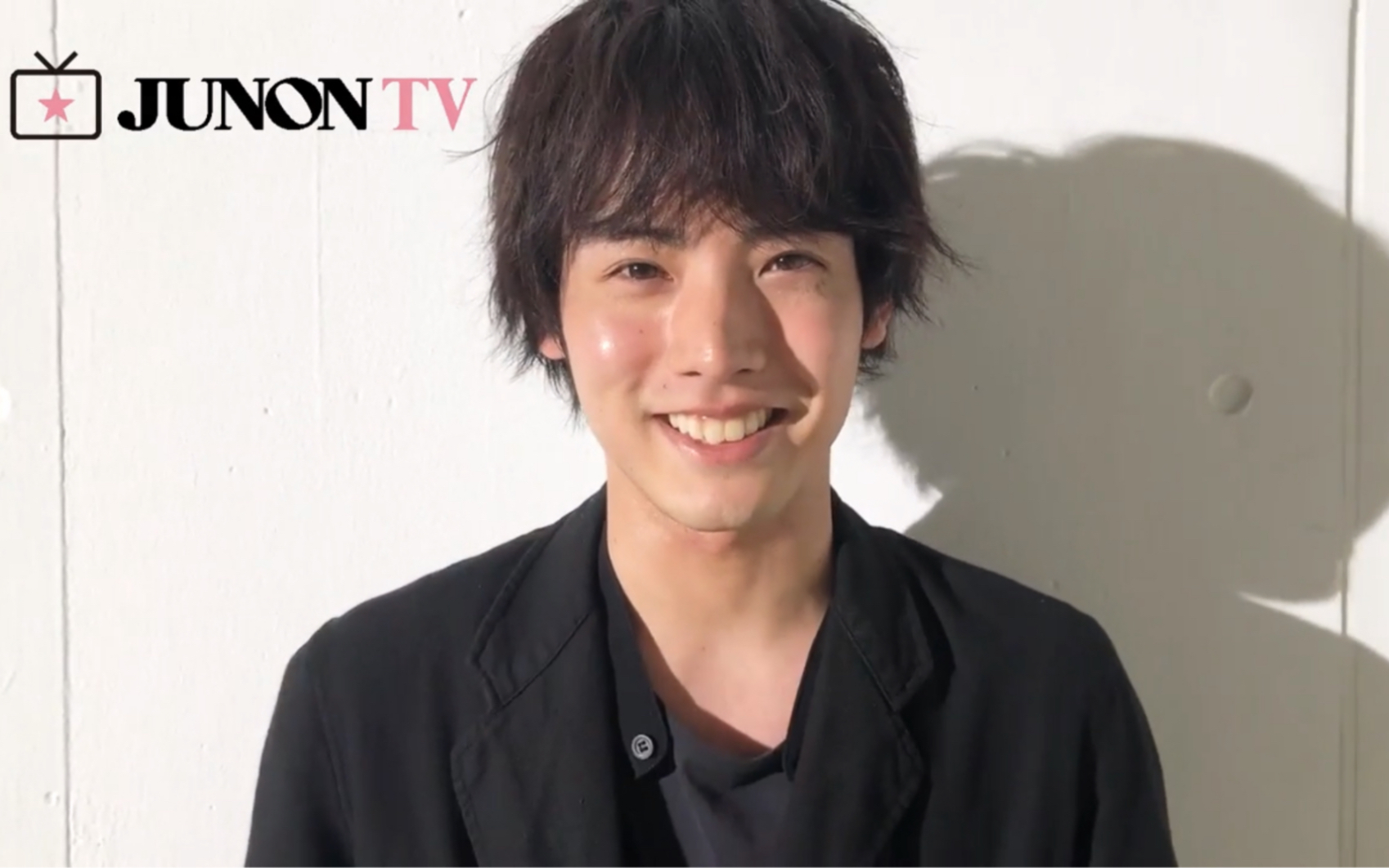 赤楚卫二junontv4月号offshot
