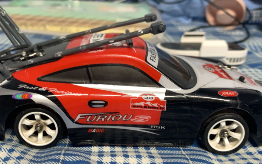 漂移蚊车改废土跑车