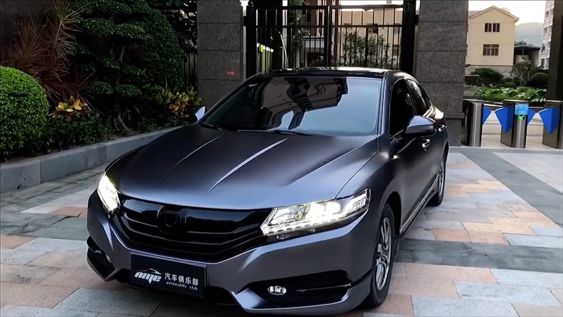 本田思铂睿漆面电光碳灰改色贴膜,车身改色,杭州专业汽车改色