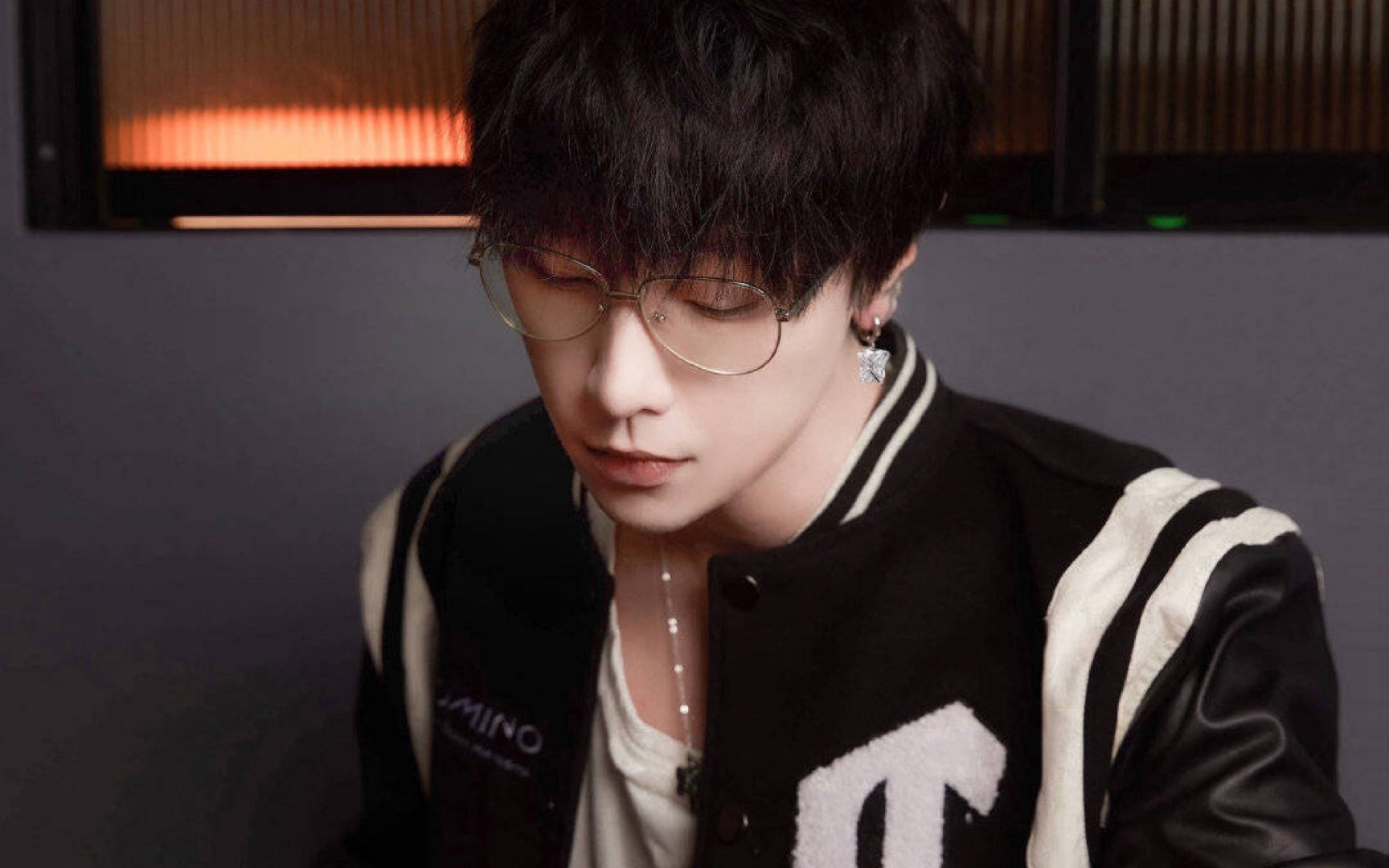 景向谁依太顶了!