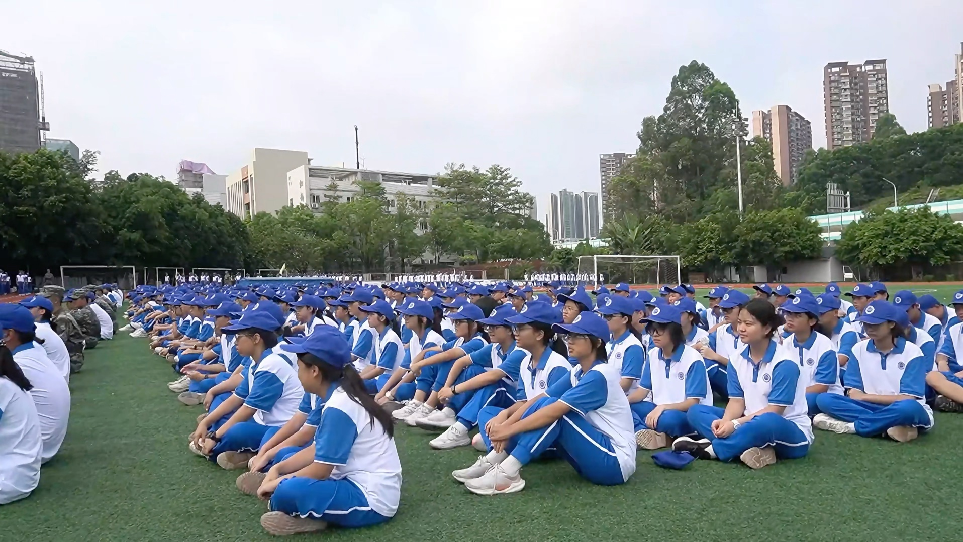 广州科学城中学来B站啦!广州科学城中学2024新生纪律教育闭营仪式哔哩哔哩bilibili