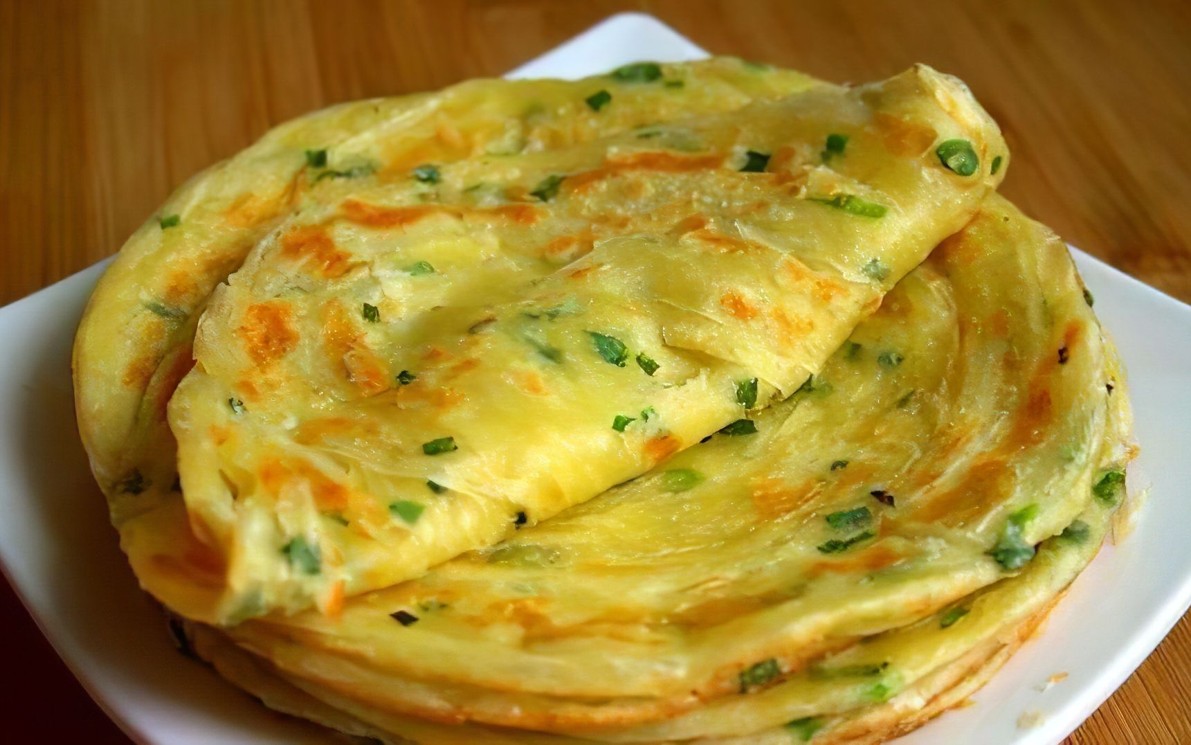 吃了30年葱花饼,终于找到最好吃做法,柔软又层多,比吃肉还香