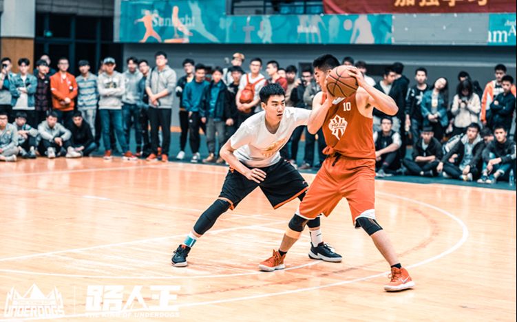 慎入!看了这些镜头你可能会失去打篮球的勇气